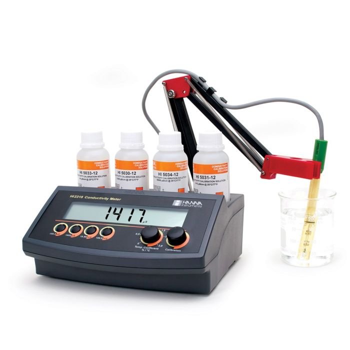 Benchtop Conductivity Meter with ATC - HI2315