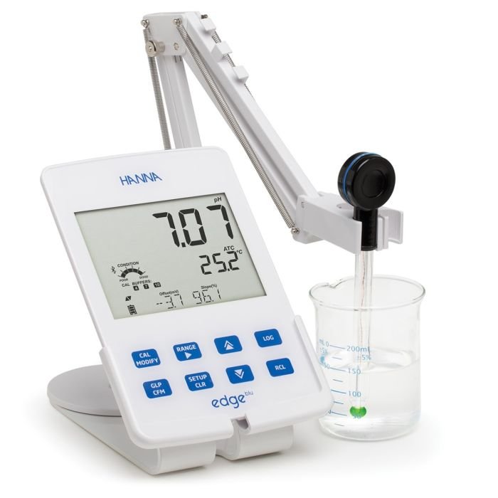 edge® blu Bluetooth® Smart pH Electrode and Meter - HI2202