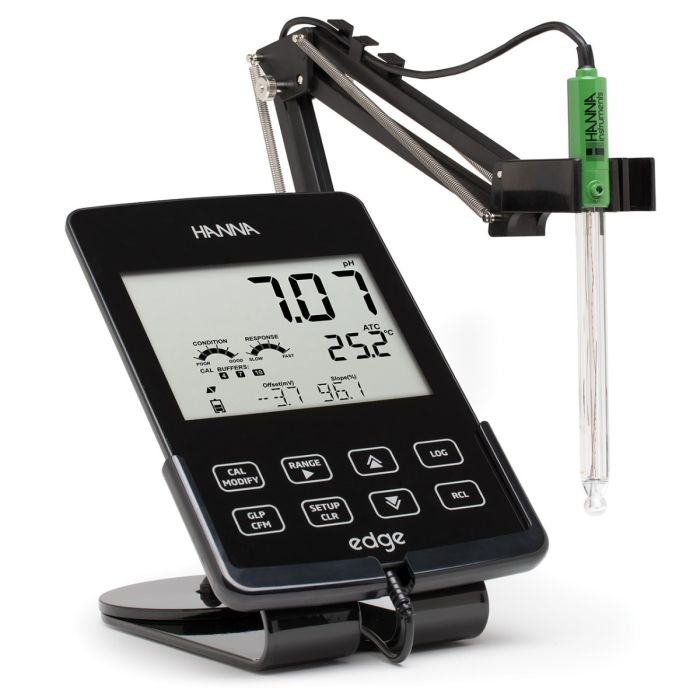 edge® Multiparameter pH Meter HI2020